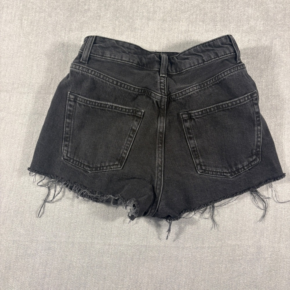 Topshop Moto Mom Distressed Denim Shorts Washed Black High Rise Shredded Size 4